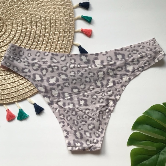 Victoria’s Secret Incredible Brazilian Panty Gray Leopard Large NEW - Picture 5 of 5
